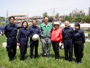 市議会の丸山議長を囲んで